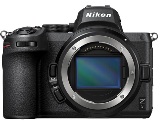 Nikon Z5 Mirrorless + 24-70mm F4  kit