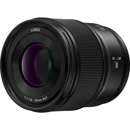 1018950_A.jpg - Panasonic Lumix S 35mm  f1.8 Lens - Image 1