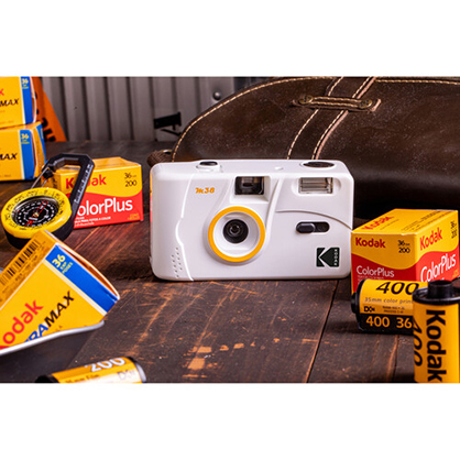 1019270_D.jpg - Kodak M38 35mm Film Camera with Flash (Clouds White) - Image 4