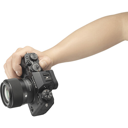 1019290_A.jpg - Sigma FUJIFILM X 56mm f/1.4 DC DN Contemporary Lens - Image 1
