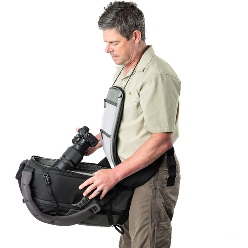 1023670_E.jpg - MindShift Gear Backlight Backpack Slate Black 26L - Image 5