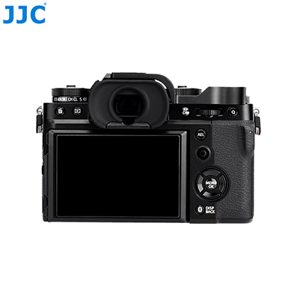 1026760_B.jpg - JJC Thumbs Up Grip for Fujifilm X-T5 X-T4 X-T3 - Image 2