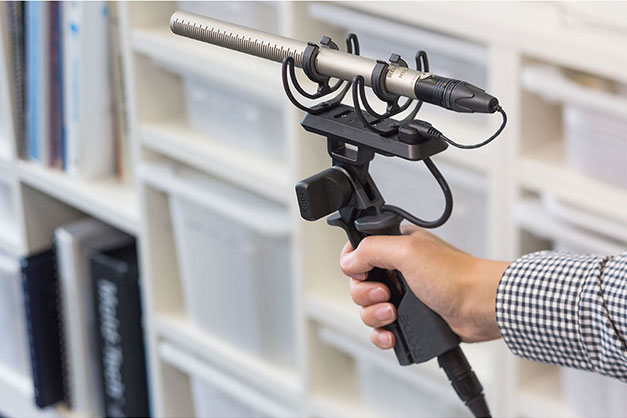 1004281_A.jpg - Rode PG2-R Pistol Grip Shockmount - Image 1