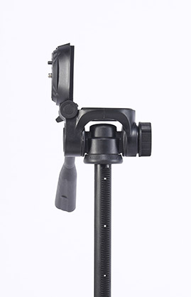 1020271_C.jpg - Benro T890 Digital Tripod Kit - Image 3