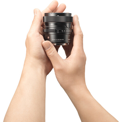 1021101_B.jpg - Sigma 50mm f/2 DG DN Contemporary Lens (Sony E)