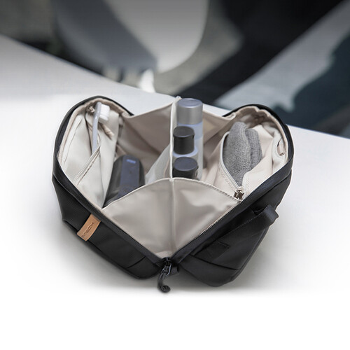 1021881_C.jpg - PGYTECH Wash Pouch (Twilight Black) - Image 3