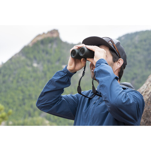 1022261_B.jpg - Nikon PROSTAFF P7 10x42 Binoculars - Image 2