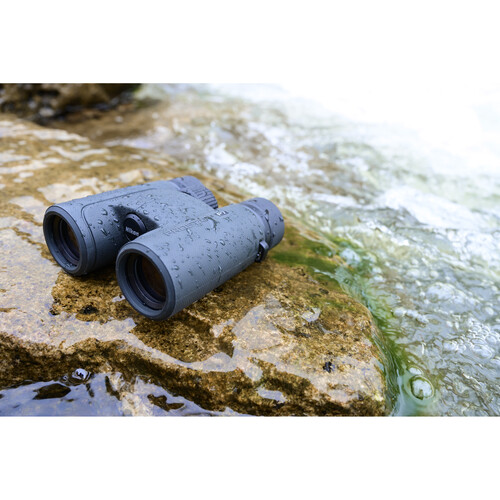 1022261_C.jpg - Nikon PROSTAFF P7 10x42 Binoculars - Image 3