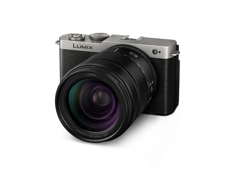 Best image for Panasonic Lumix S9 Mirrorless Camera with 28-200mm Kit Silver