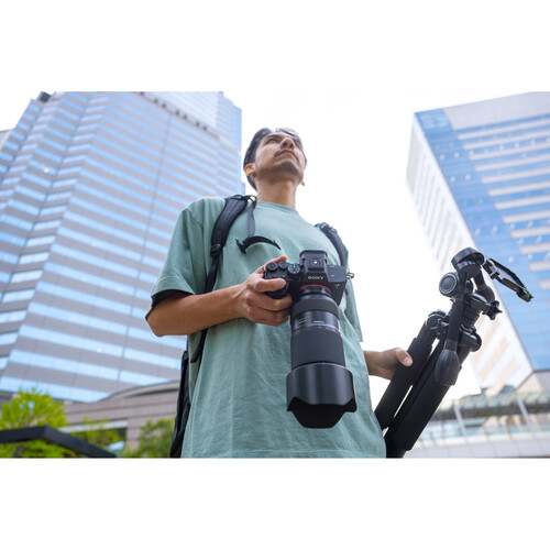 1023391_C.jpg - Tamron 50-300mm f/4.5-6.3 Di III VC VXD Lens Sony E - Image 3