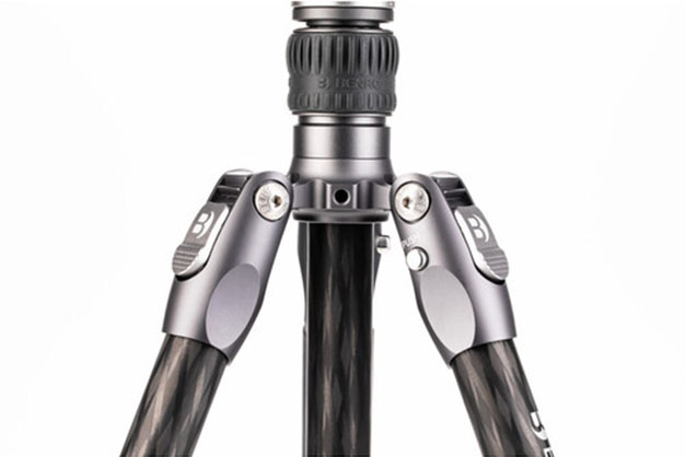 Best image for Benro Rhino Carbon Fiber Two Series Travel Tripod with VX25 Head