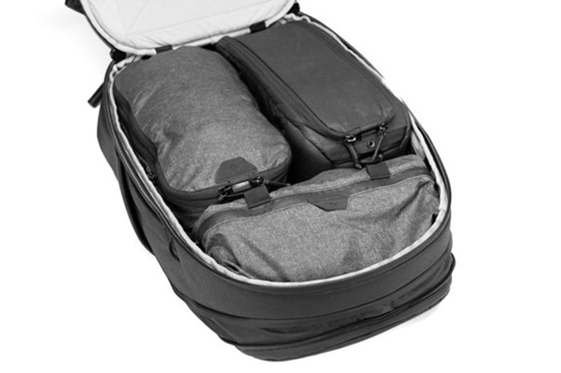 1019232_C.jpg - Peak Design Travel Backpack 30L Black