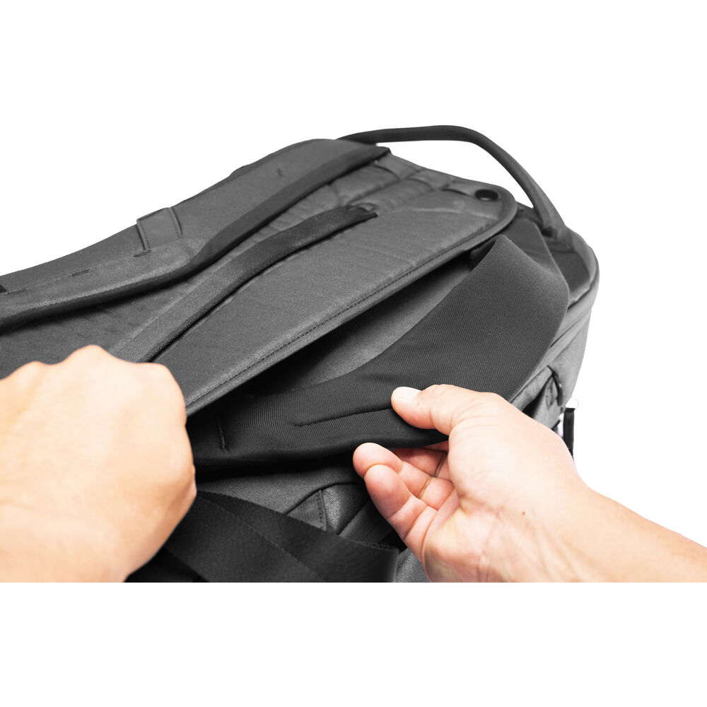 1019232_D.jpg - Peak Design Travel Backpack 30L Black - Image 4