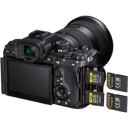 1020082_D.jpg - Sony A7R V Body Only - Image 4