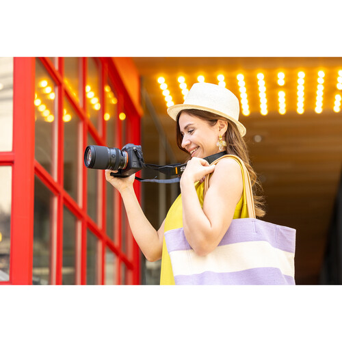 1023392_D.jpg - Tamron 28-300mm f/4-7.1 Di III VC VXD Lens Sony E - Image 4