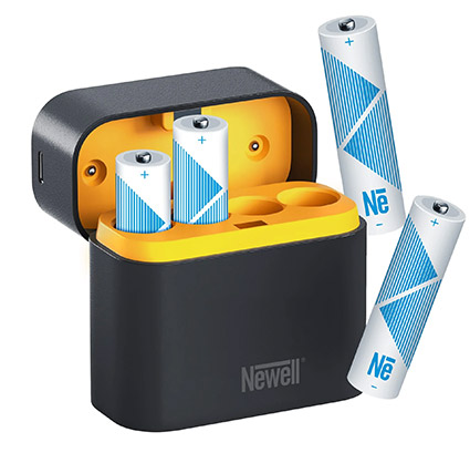 1025162_A.jpg - Newell Four Channel Charger + 4 Li-ion AA Recheargable Batteries Set 2200 mAh - Image 1