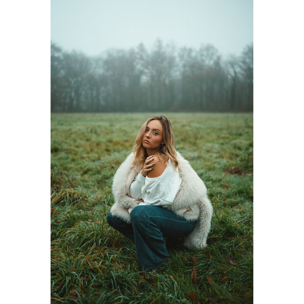 1026162_B.jpg - Sigma Sony FE 35mm f/1.4 DG II Art Lens - Image 2