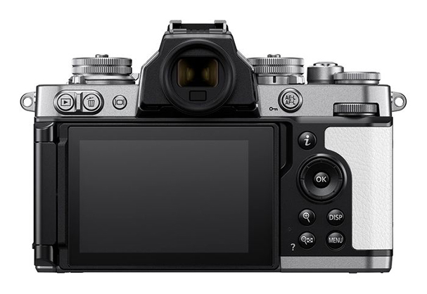 1018123_A.jpg - NIKON Z FC White NIKKOR Z DX 16-50mm - Image 1