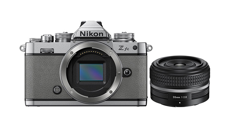 Nikon Z FC natural Grey + Nikkor Z 28mm