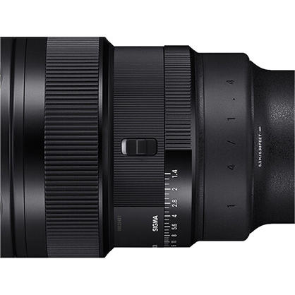 1021353_B.jpg - Sigma 14mm f/1.4 DG DN Art Lens (Sony E)