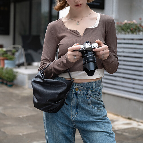 Best image for PGYTECH OneGo Cloud Bag (Midnight, Medium)