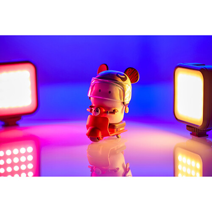 Best image for Godox Litemons LED6R RGB Pocket-Size LED Video Light (RGB and 3200 to 6500K)