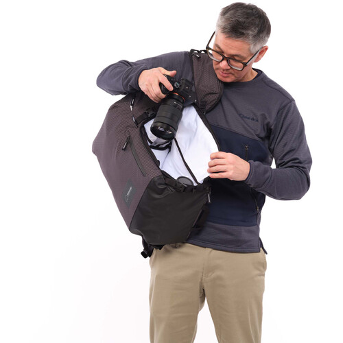 1025243_C.jpg - Shimoda Sidecountry 28 Backpack (Black/White) - Image 3