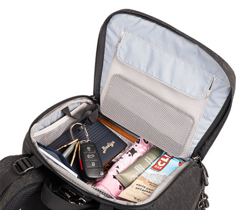 1015684_D.jpg - Thinktank Urban Access 15 Backpack - Image 4