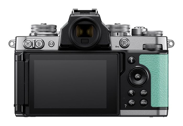 1018124_A.jpg - NIKON Z FC Mint Green NIKKOR ZDX 16-50mm - Image 1