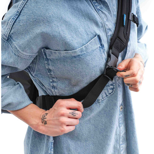 1023404_D.jpg - Tenba Solstice V2 Sling Bag (Grey, 12L) - Image 4