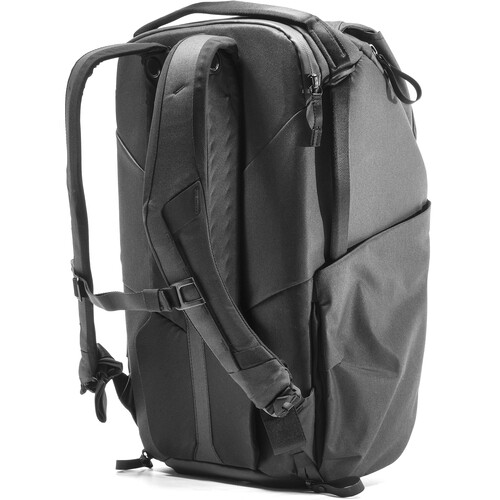 1024044_B.jpg - Peak Design Everyday Backpack v2 (Black, 30L) - Image 2
