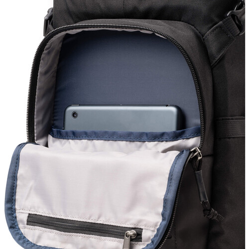 1025404_D.jpg - ThinkTank DarkLight Backpack Black 14L - Image 4