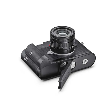 Leica M11 Hand Grip Diamond Pattern - Best Available Image