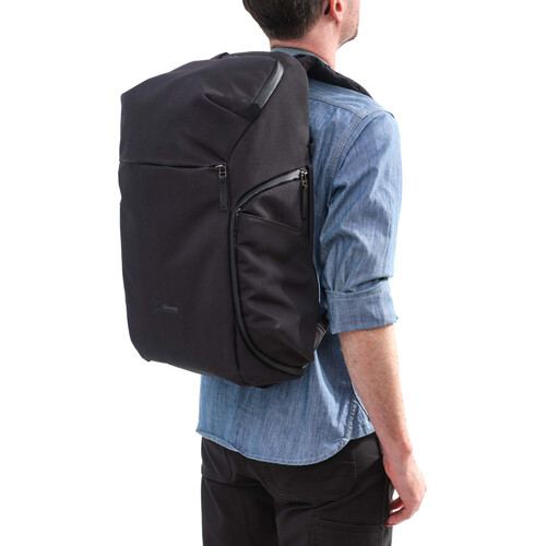 1024335_E.jpg - Shimoda Urban Explore Backpack (Anthracite, 30L) - Image 5