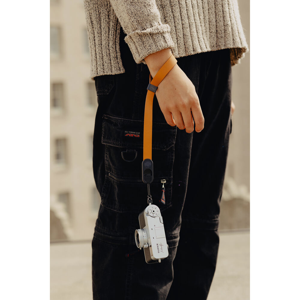 1026045_A.jpg - Peak Design Cuff Leather Camera Wrist Strap (Amber) - Image 1