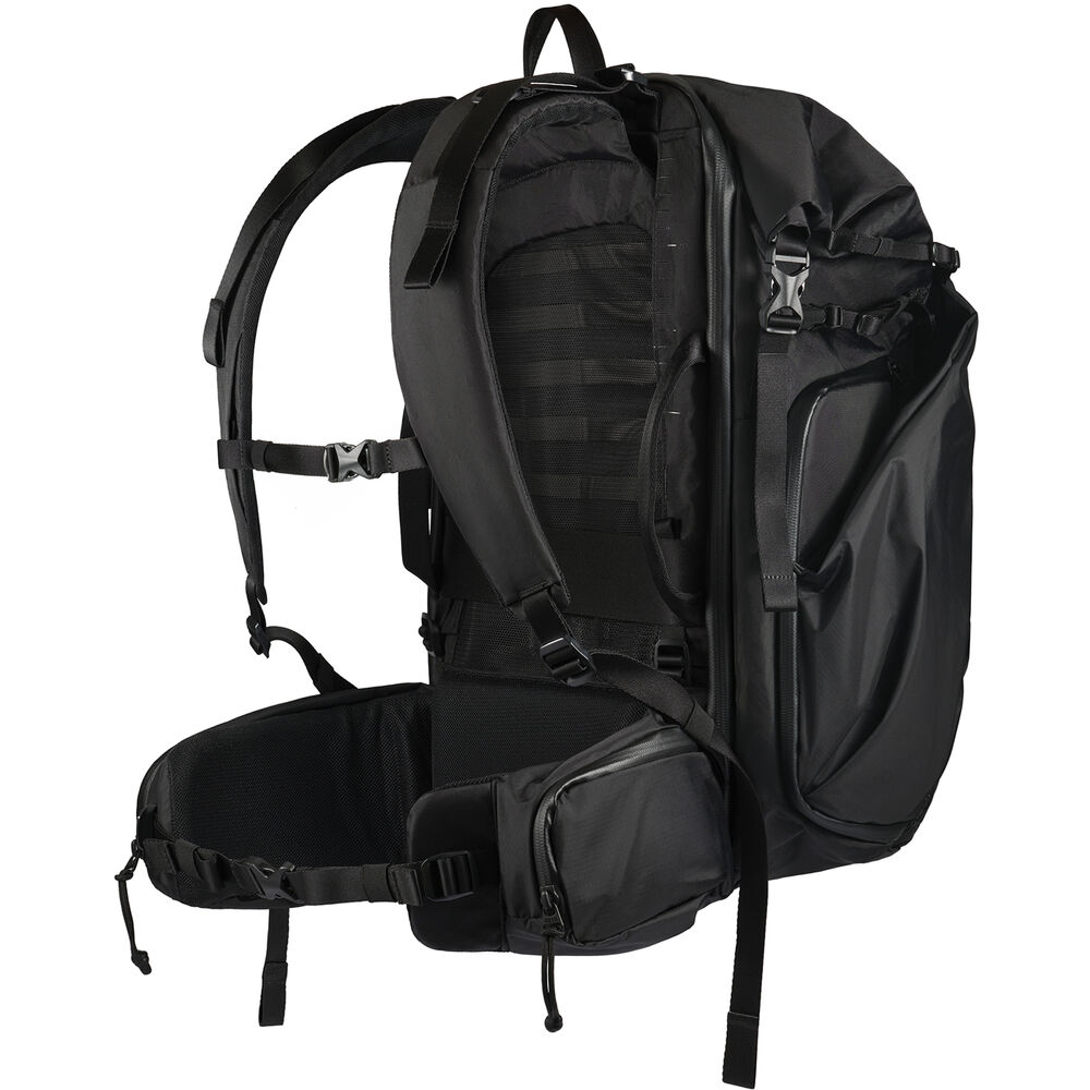 1026965_A.jpg - Urth Helios Outdoor Backpack 40L (Onyx) - Image 1