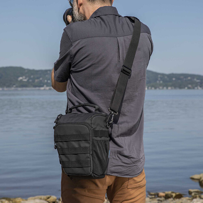 1019826_E.jpg - Tenba Axis V2 4L Top-Loading Camera Bag Black - Image 5