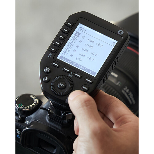 1021916_C.jpg - Godox XPro II TTL Wireless Flash Trigger for FUJIFILM Cameras - Image 3