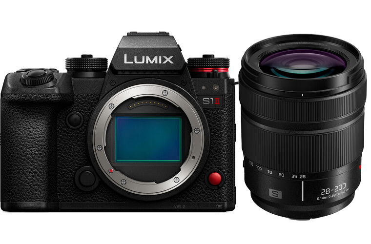 Panasonic S1 II with 28-200mm Kit - Best Available Image