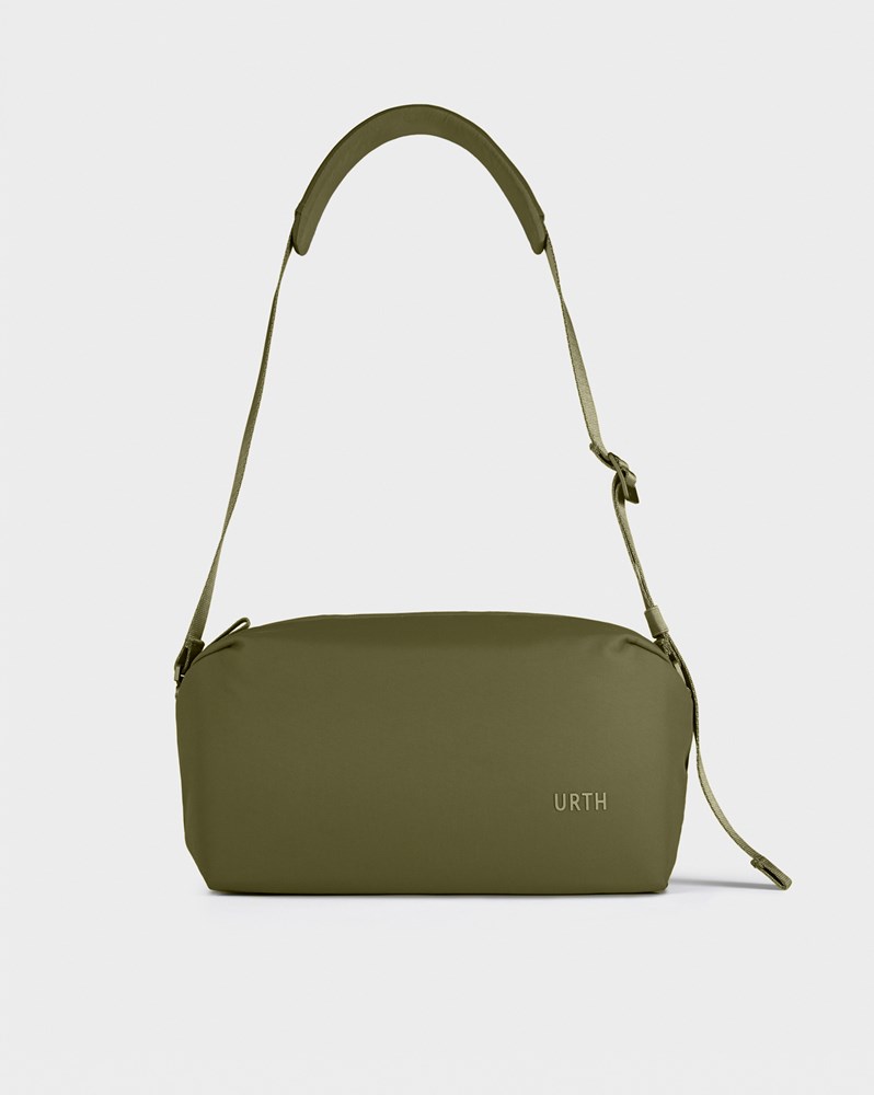 Best image for Urth Dolomite Camera Sling 8L Green