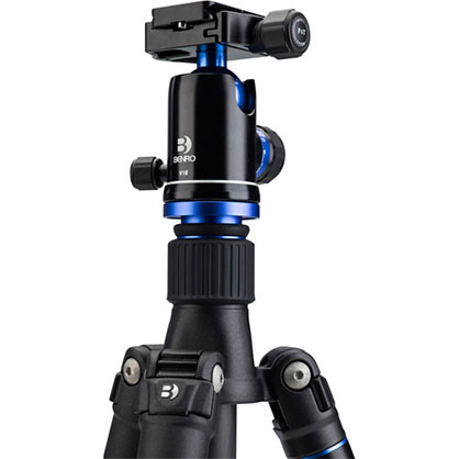1015787_C.jpg - Benro FTA28CV1 Travel Angel Series 2 Carbon Fiber Tripod with V1E Ball Head - Image 3