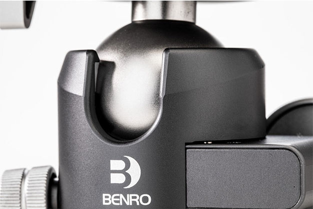 1015987_C.jpg - Benro Gx25 Two Series Arca-Swiss Style Low Profile Aluminum Ballhead With PU56 C