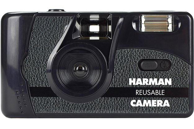 1016027_A.jpg - Harman Reusable 35mm Camera with Flash with 2x Kentmere B&W 400 Film - Image 1