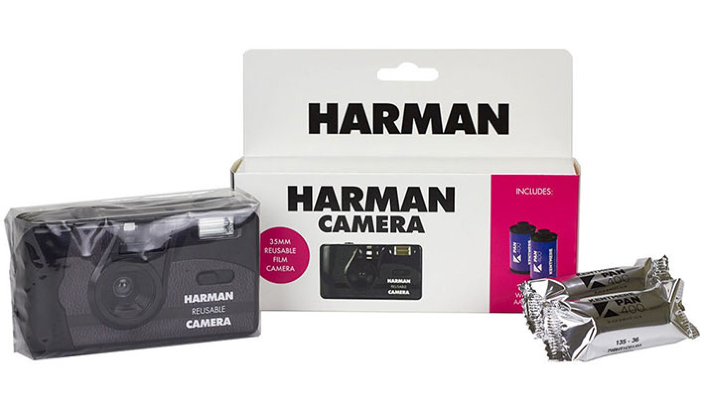 Harman Reusable 35mm Camera with Flash wif 2x Kentmere B&W 400 Film