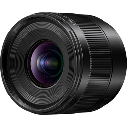 1019517_A.jpg - Panasonic Leica DG Summilux 9mm f/1.7 ASPH. Lens - Image 1
