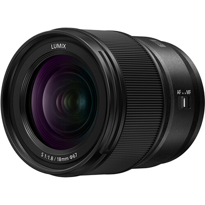 1019897_D.jpg - Panasonic Lumix S 18mm f1.8 Ultra-Wide-Angle Lens - Image 4