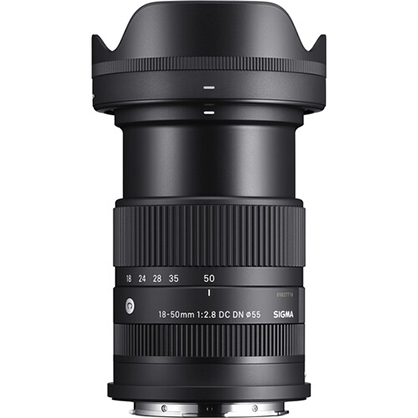 1023037_A.jpg - Sigma 18-50mm f/2.8 DC DN Contemporary Lens for L-Mount - Image 1