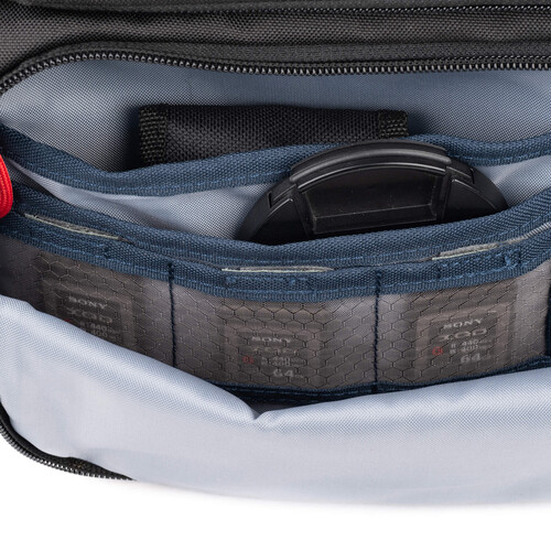 1023167_C.jpg - ThinkTank Mirrorless Mover 30 Shoulder Bag (Campfire Orange) - Image 3