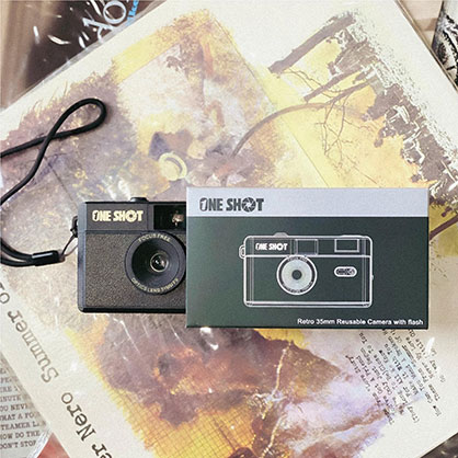 1024487_B.jpg - 1Shot Retro Reusable 35mm Film Camera + C41 Colour Film - Image 2