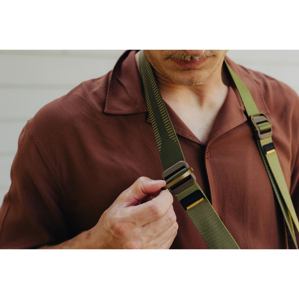 1026447_D.jpg - Peak Design Slide Lite Camera Strap (Kelp) - Image 4